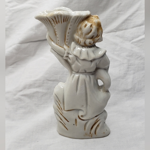 Vintage Colonial Lady China Bud Vase Japan - Picture 2 of 7